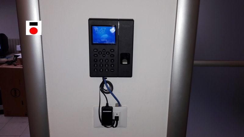 Soluzione Hardware e Software: Sistema Rilevazione Presenze Web On-Prem in Provincia di Modena