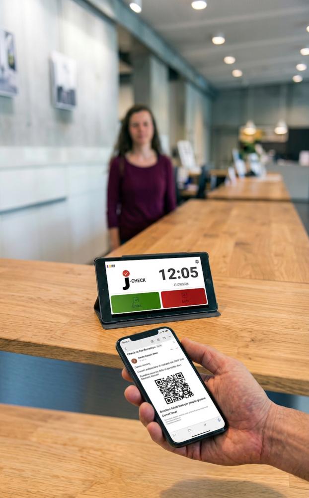 Registro Visitatori Digitale su Tablet: Autoregistrazione Aziendale per Sicurezza e Compliance GDPR
